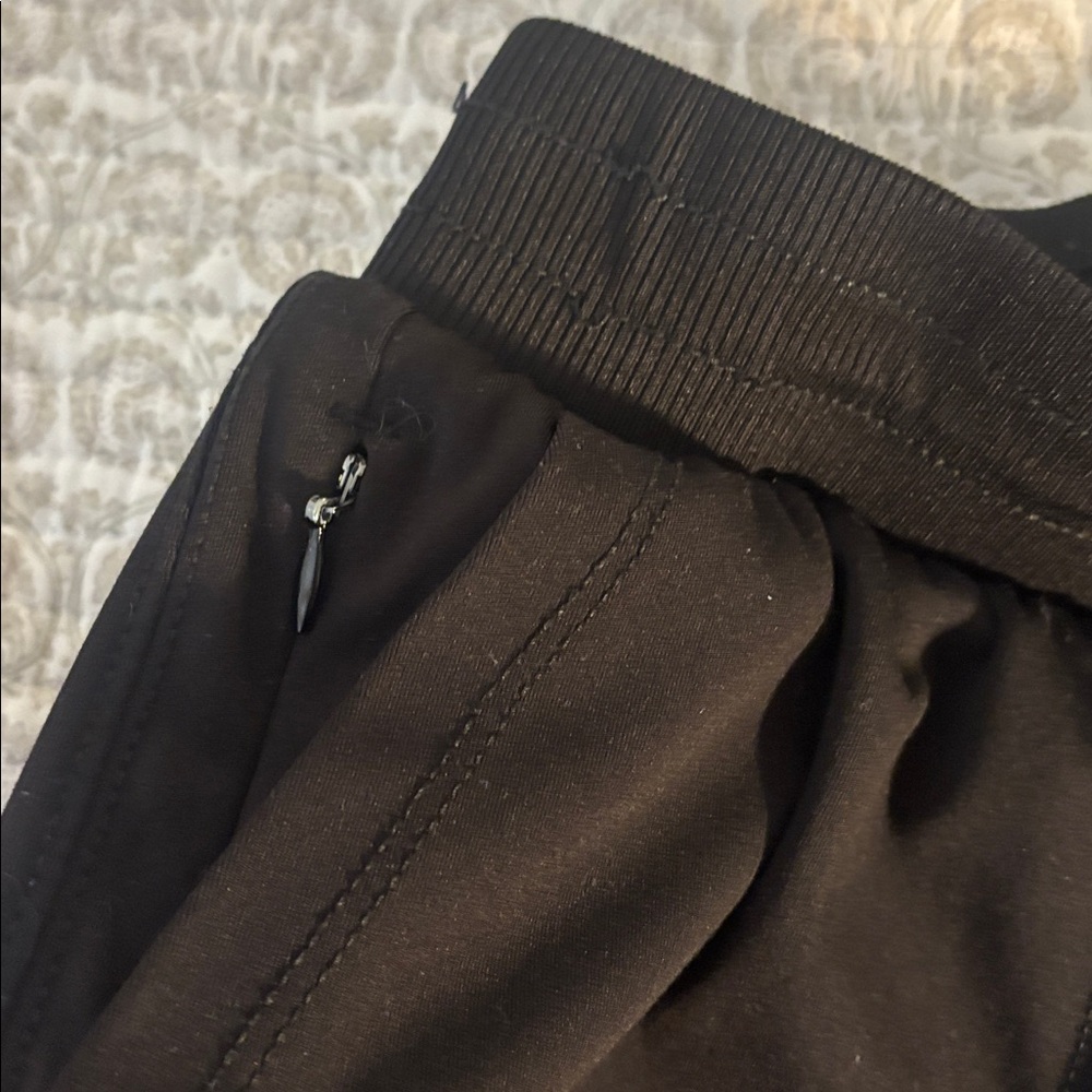 Rachel Zoe Black Elastic Jogger Pants - Picture 5 of 6